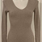 Maglione a righe con scollo a V art.8533